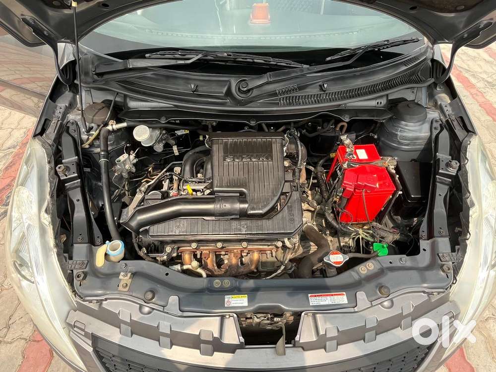 Maruti Suzuki Swift Lxi Optional-o, 2017, Petrol