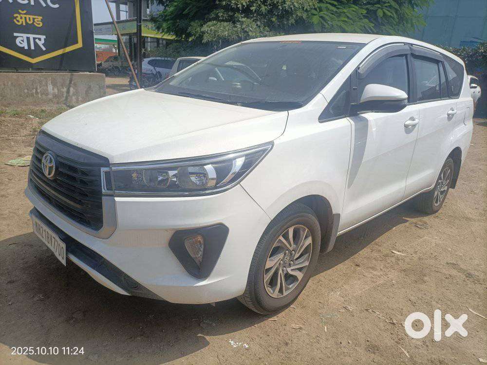 Toyota Innova Crysta 2.4 G Mt 7 Str, 2022, Diesel