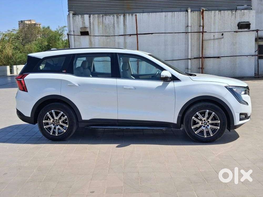 Mahindra Xuv700 2.2 Ax 7 Diesel At Str, 2023, Diesel