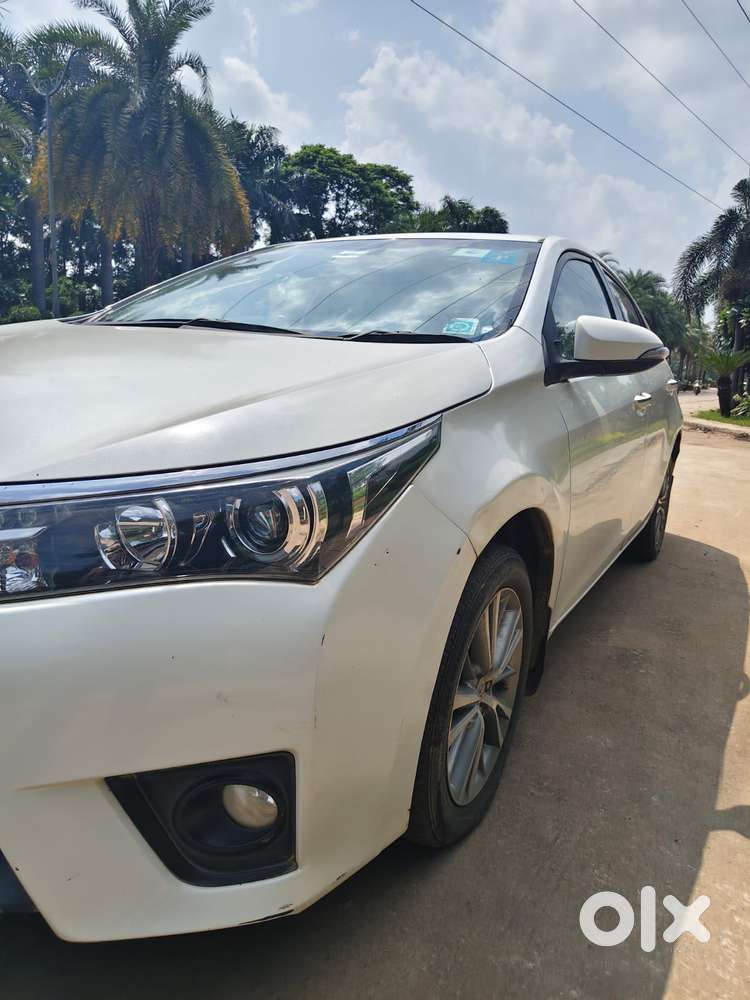 Toyota Corolla Altis Gl Mt, 2015, Petrol