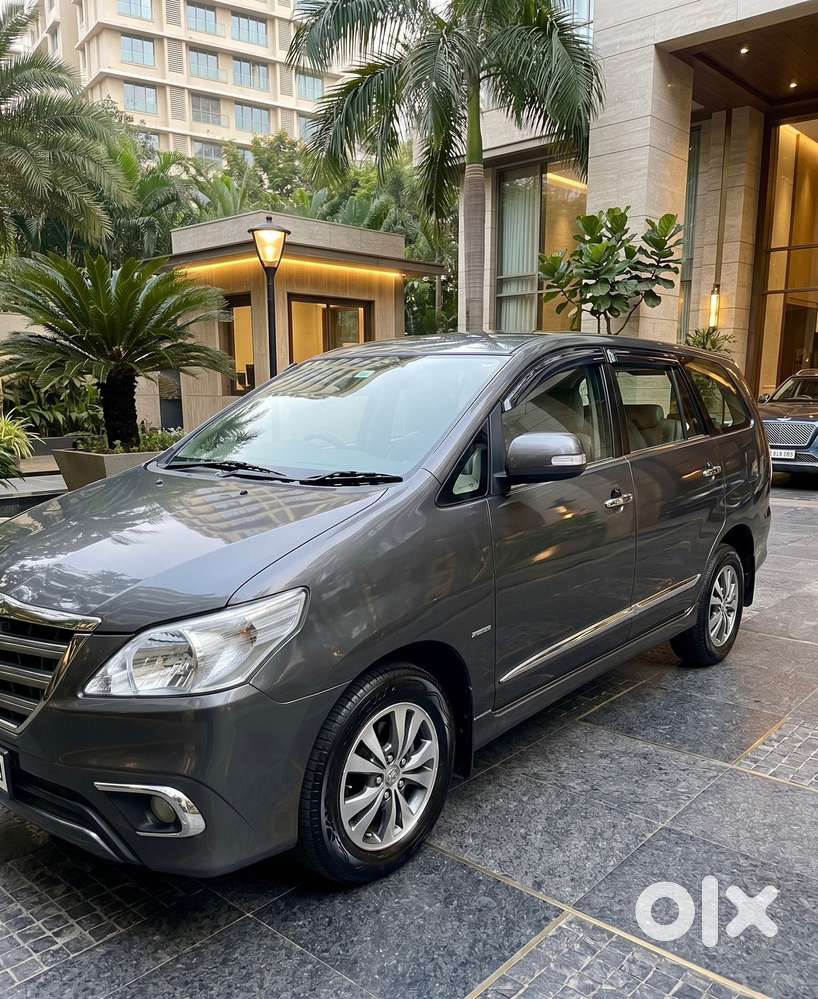 Toyota Innova 2.5 Vx 7 Seater Bs Iv, 2015, Diesel