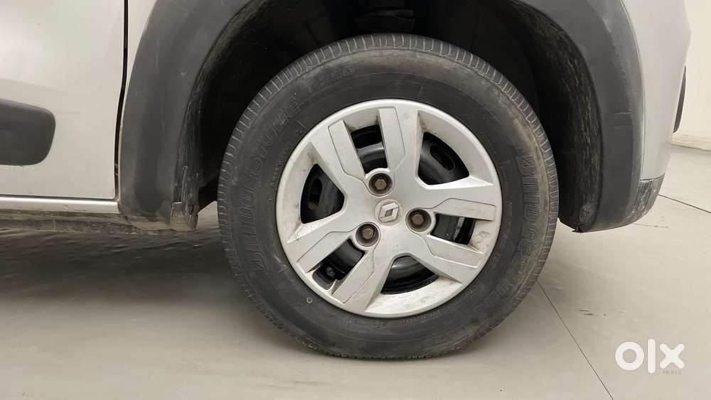 Renault Kwid 2019-ongoing 1.0 Rxt (o), 2018, Petrol