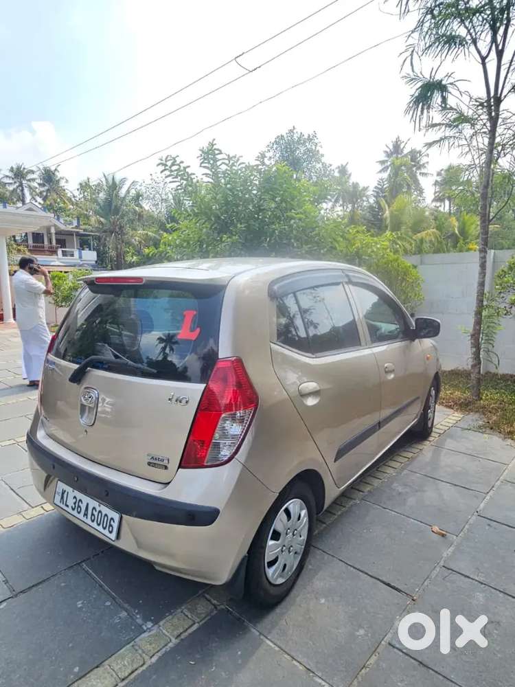 I10 Automatic Cng /petrol Lady Used