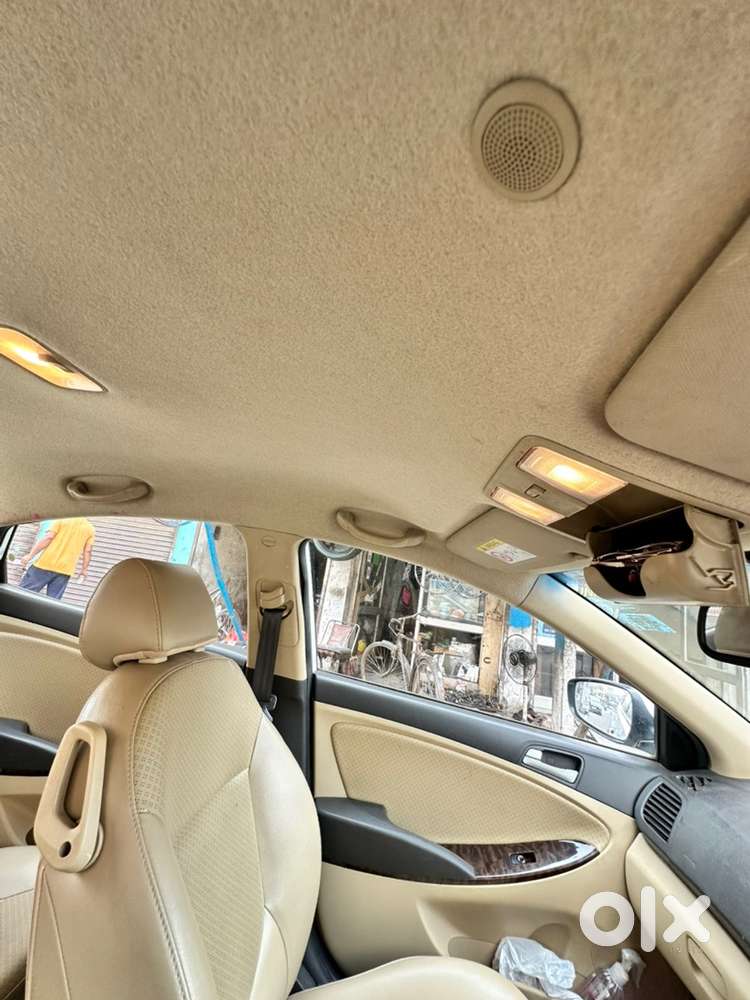 Hyundai Verna Petrol 2015