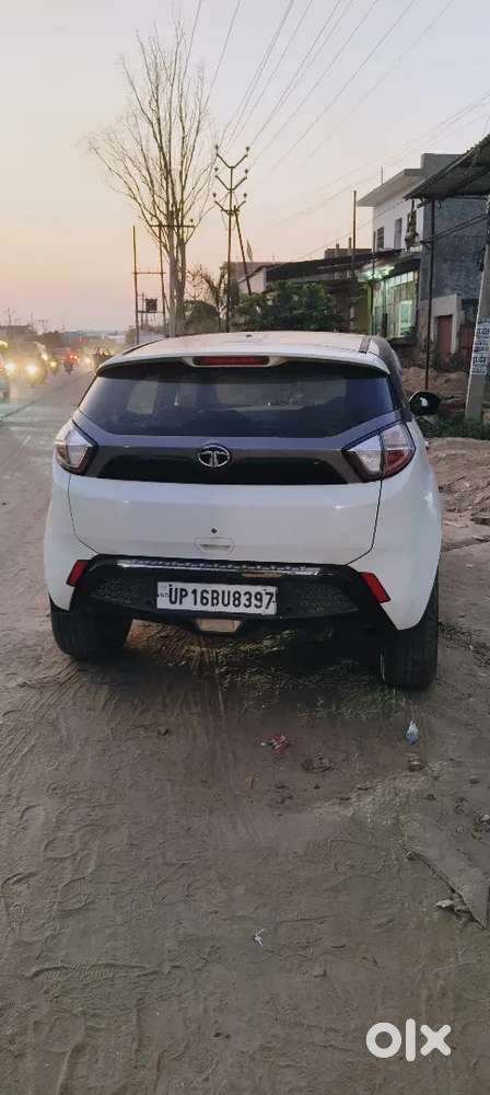 Nexon New Condition Arjent Sell 3.60 L