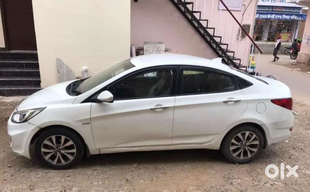 Hyundai Verna 1.6 Sx 2012