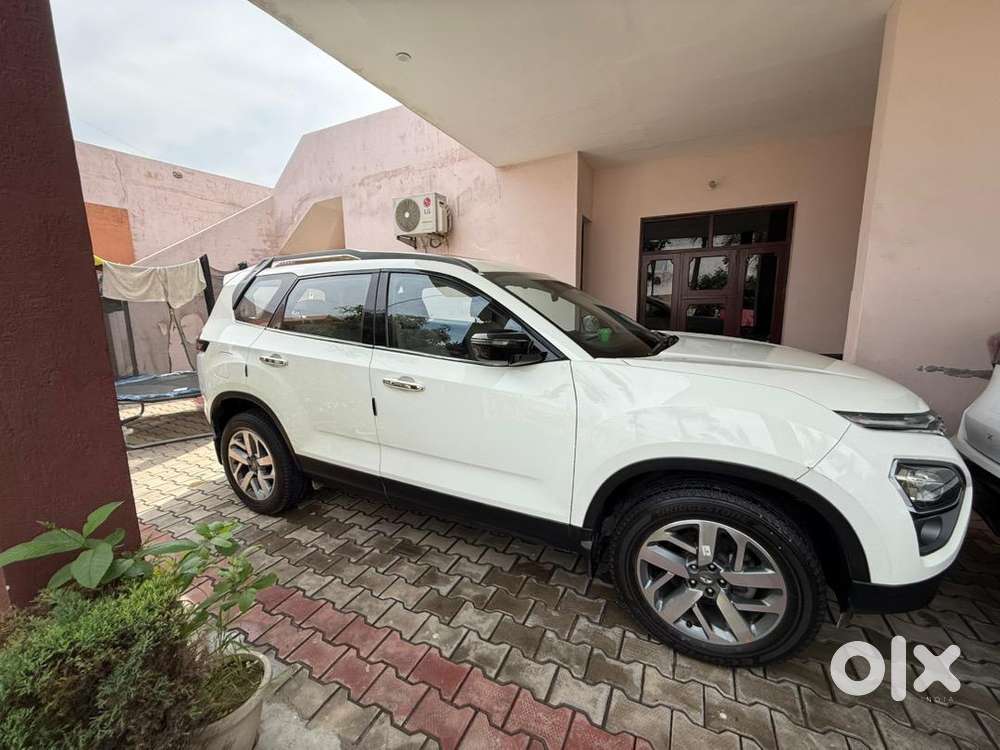 In Warranty Tata Safari 2022 Diesel Excellent Condition