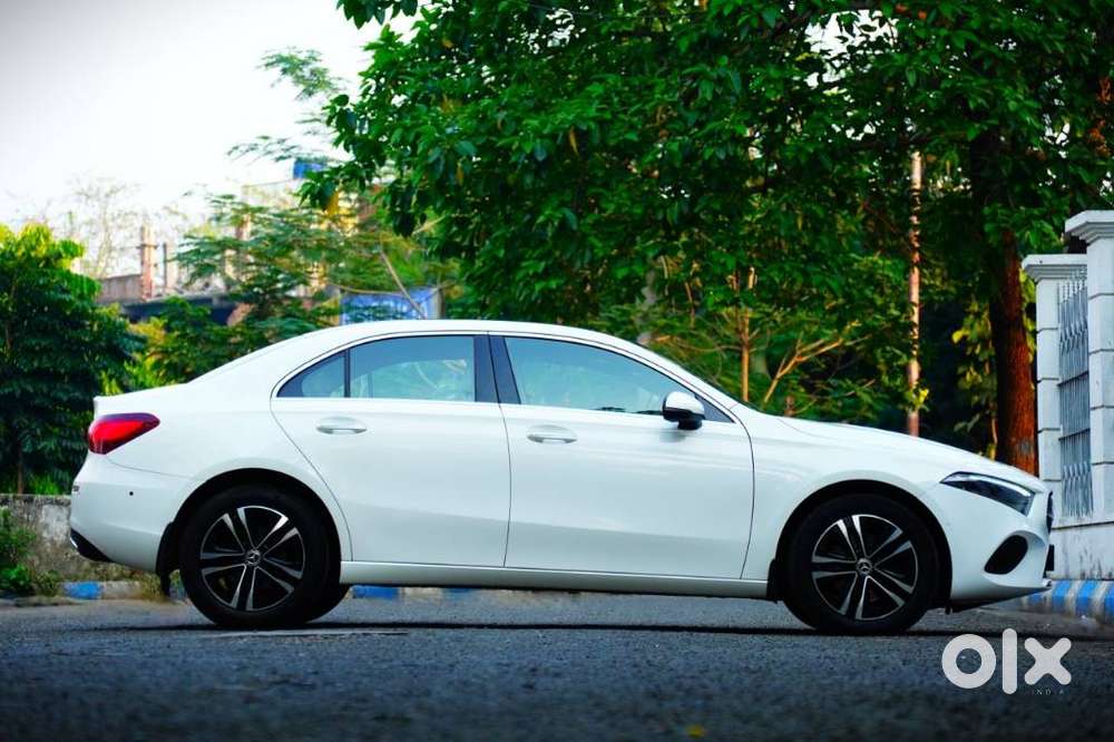 Mercedes-benz A-class Limousine 200, 2023, Petrol