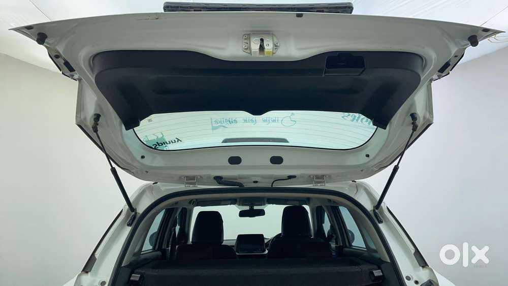 Maruti Suzuki Vitara Brezza 1.5 Zxi, 2022, Petrol