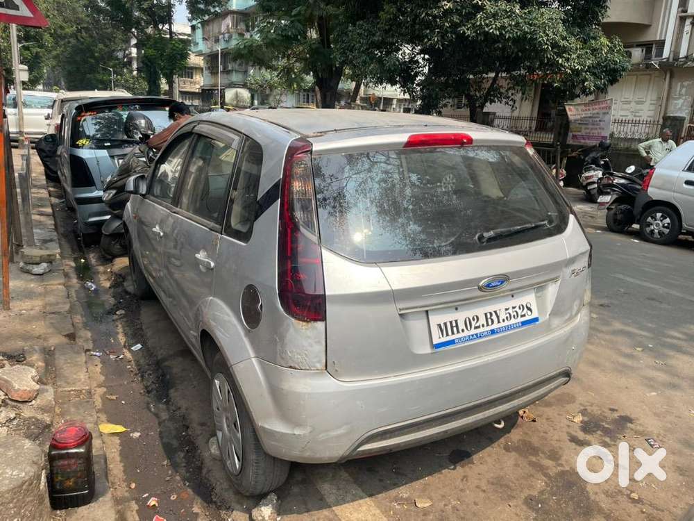 Ford Figo 2010 Cng & Hybrids 86586 Km Driven