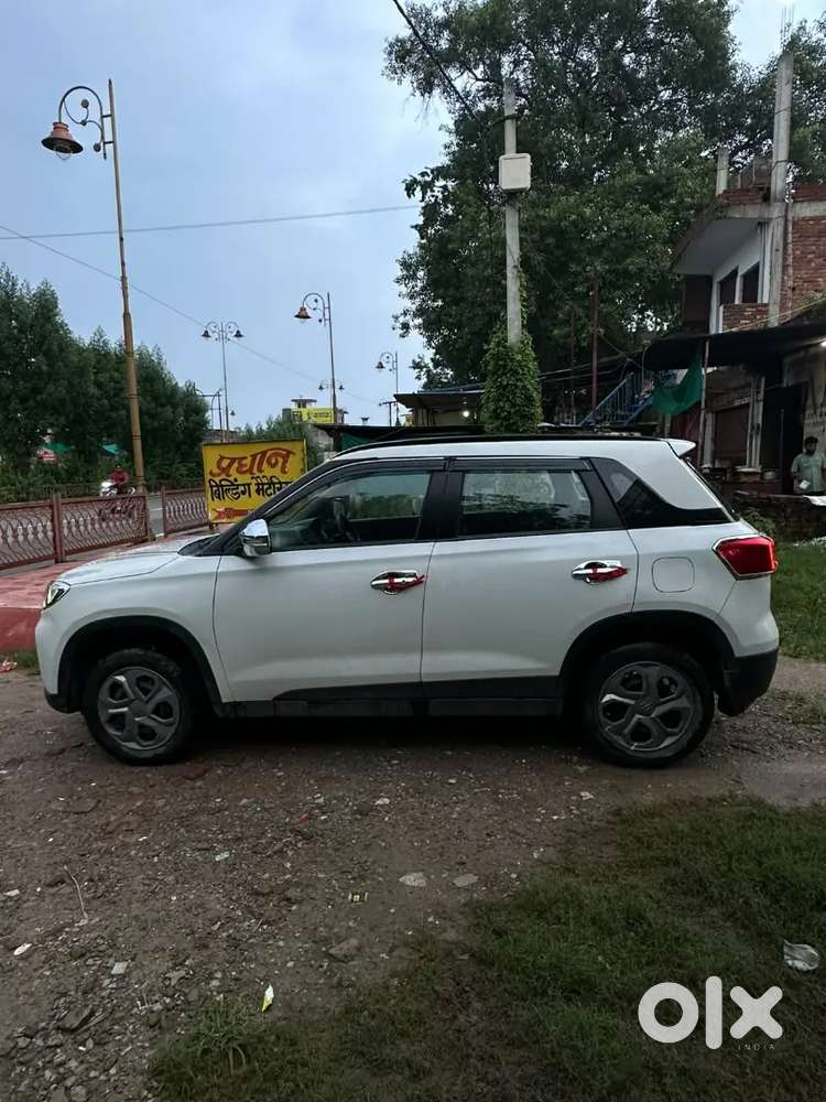 Maruti Suzuki Vitara Brezza 2021 Petrol 68000 Km Driven 18 Average