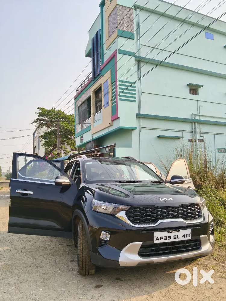 Showroom Maintenance