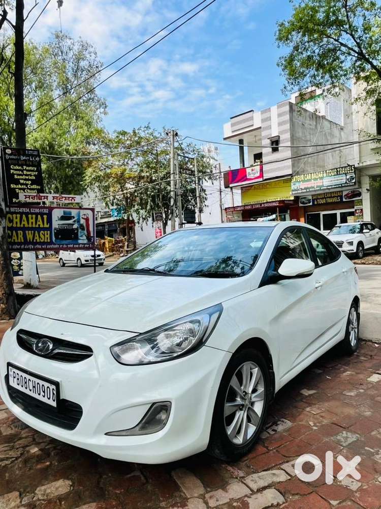 Hyundai Fluidic Verna 2012 Diesel 85000 Km Driven
