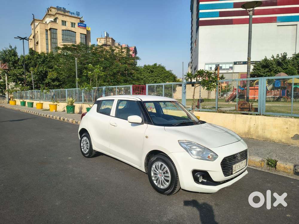 Maruti Suzuki Swift 1.2 Lxi (o), 2020, Petrol