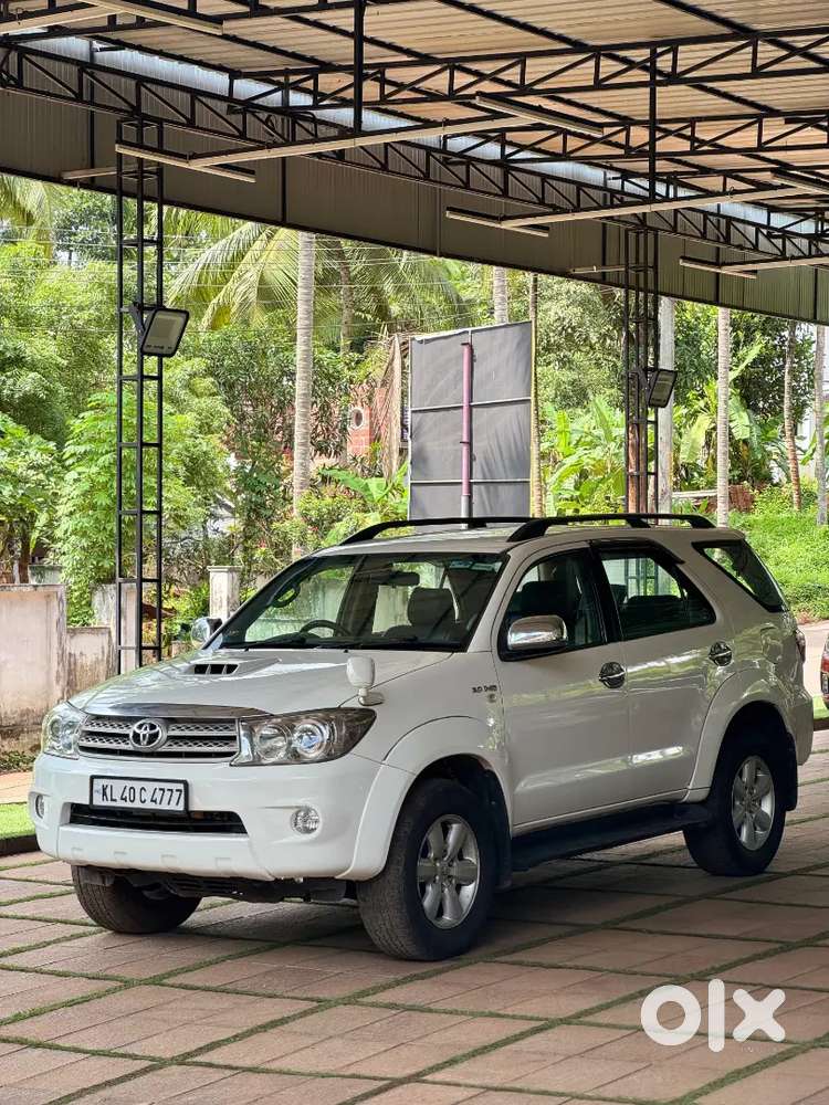Toyota Fortuner Diesel 2010