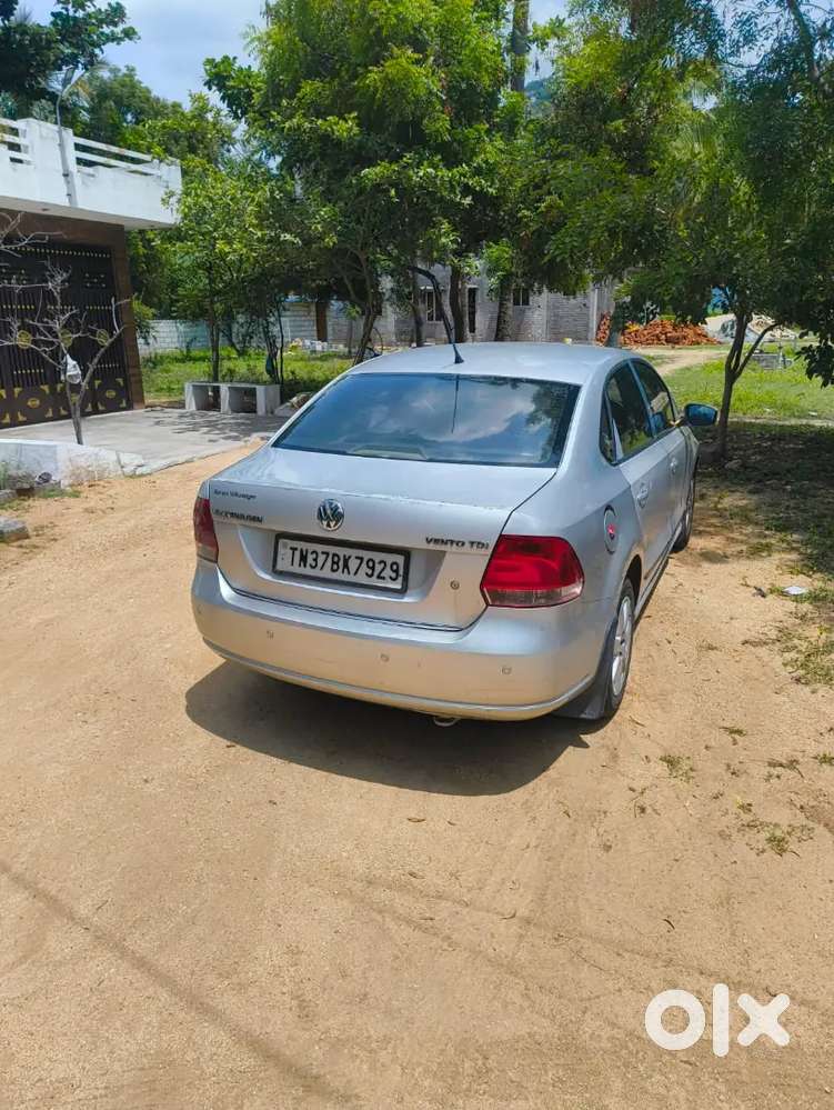 Volkswagen Vento Diesel 2010 Manual Highline