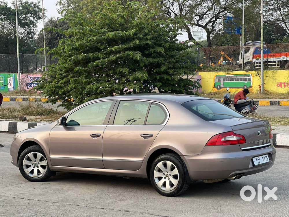 Skoda Superb 2013-2015 Elegance 1.8 Tsi Mt, 2013, Petrol