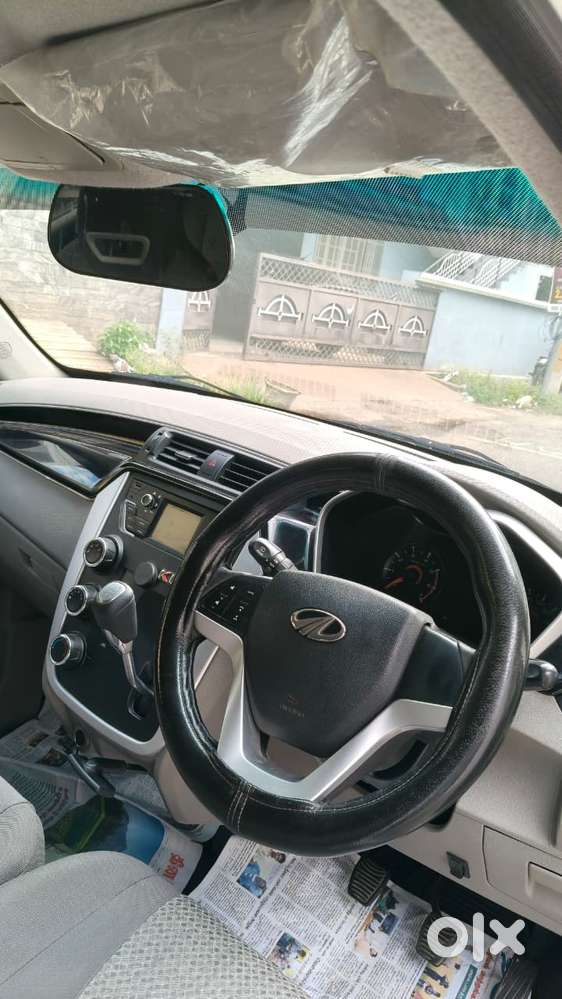 Mahindra Kuv 100 2016-2017 Mfalcon G80 K8 5str, 2017, Petrol