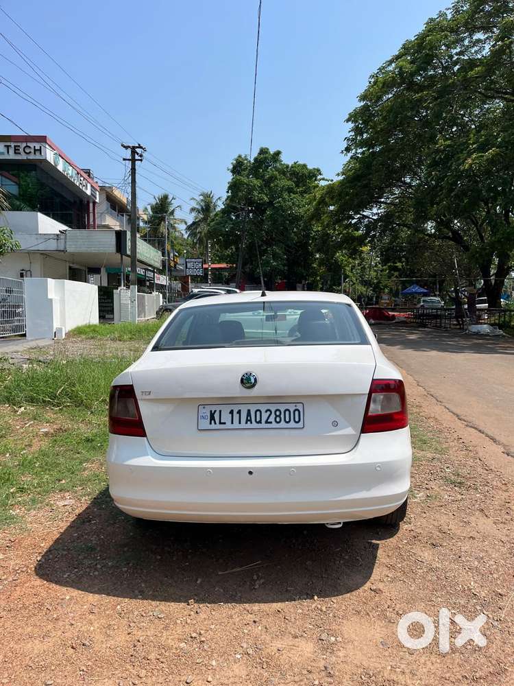 Skoda Rapid 1.5 Tdi Cr Elegance Plus, 2012, Diesel