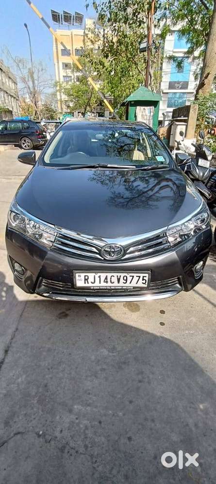 Toyota Corolla Altis 2014 Automatic  1st Owner  Well Maintained
