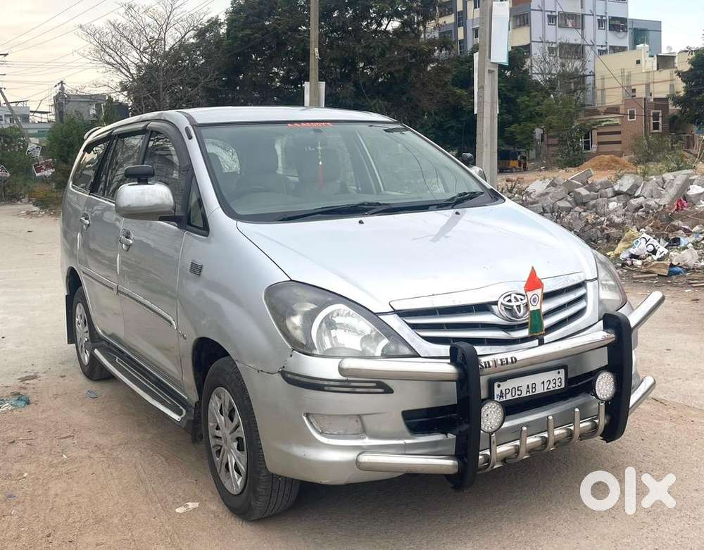 Toyota Innova 2007 Diesel Well Maintained