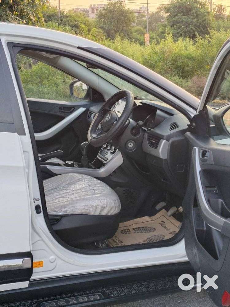Tata Nexon 1.2 Petrol, 2023, Petrol