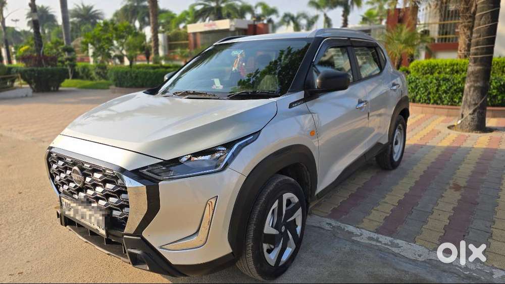 Nissan Magnite Visia 2025 Petrol