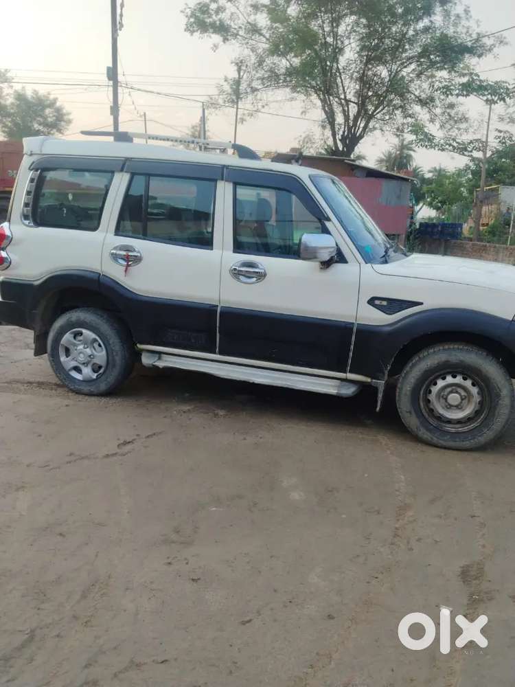 Mahindra Scorpio 2020 Diesel 75000 Km Driven