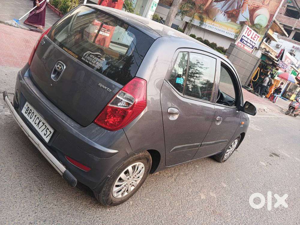 Hyundai I10 Sportz, 2015, Petrol