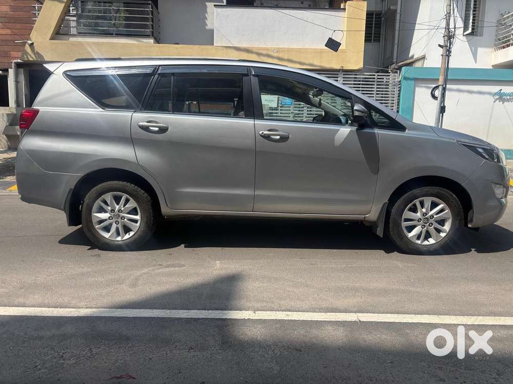 Toyota Innova Crysta 2.8 Gx At, 2017, Diesel