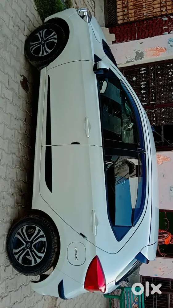 Tata Tiago Xz Petrol 2019  Single Owner  30000 Km Driven