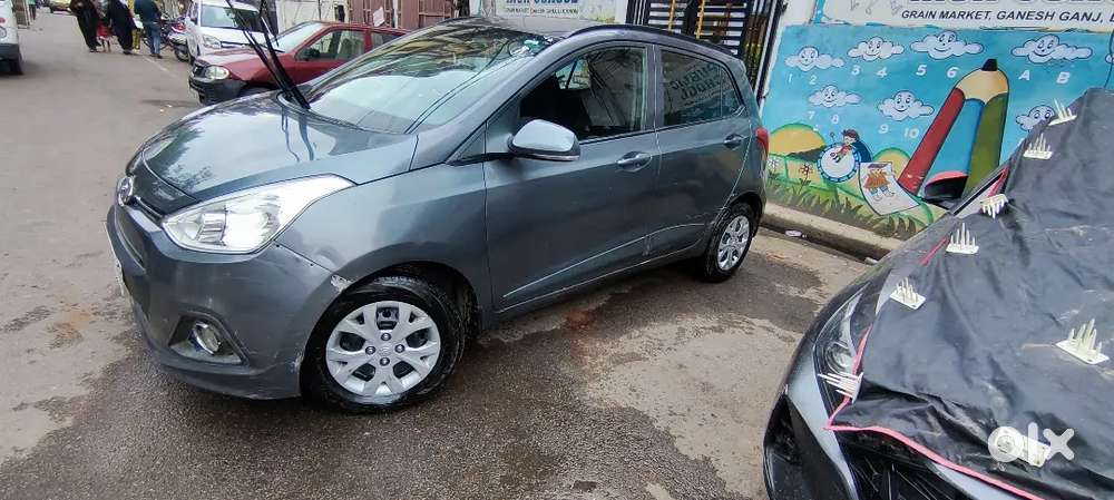Hyundai Grand I10 2015 Diesel  2nd Owner  Well Maintained