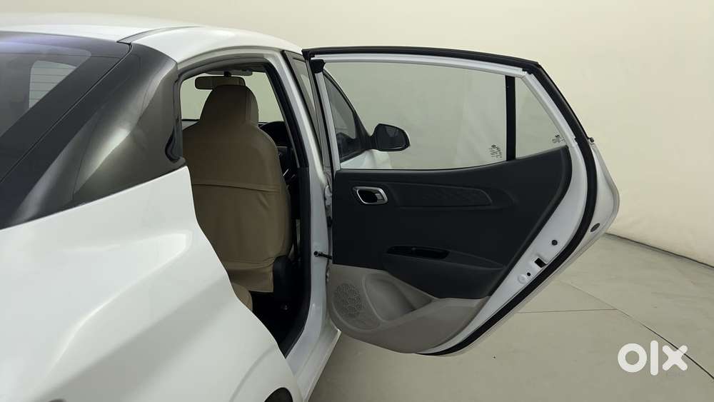 Hyundai Aura Sx Plus Crdi Automatic, 2022, Diesel