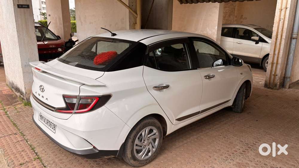Hyundai Aura 2021 Year Car