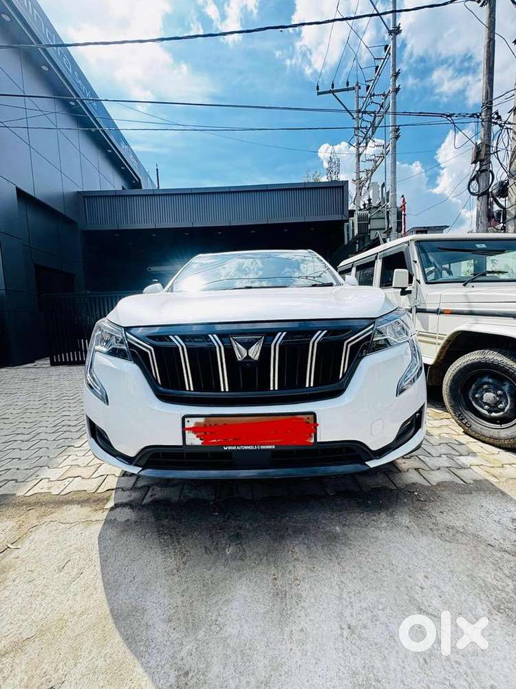 Xuv 700 Diesel Top Model, Used By Army Officer, No Negotitation