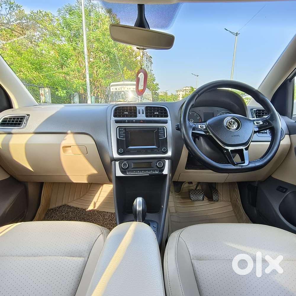 Volkswagen Vento 1.2 Tsi Highline At, 2017, Petrol