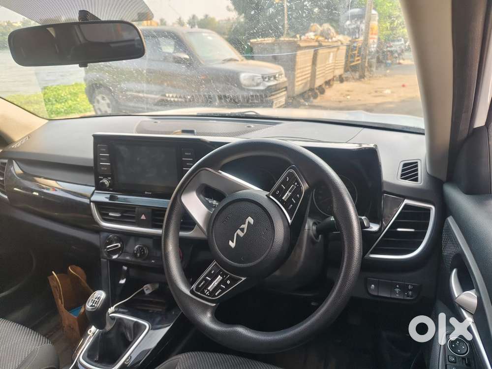 Kia Seltos 2022 Petrol Well Maintained