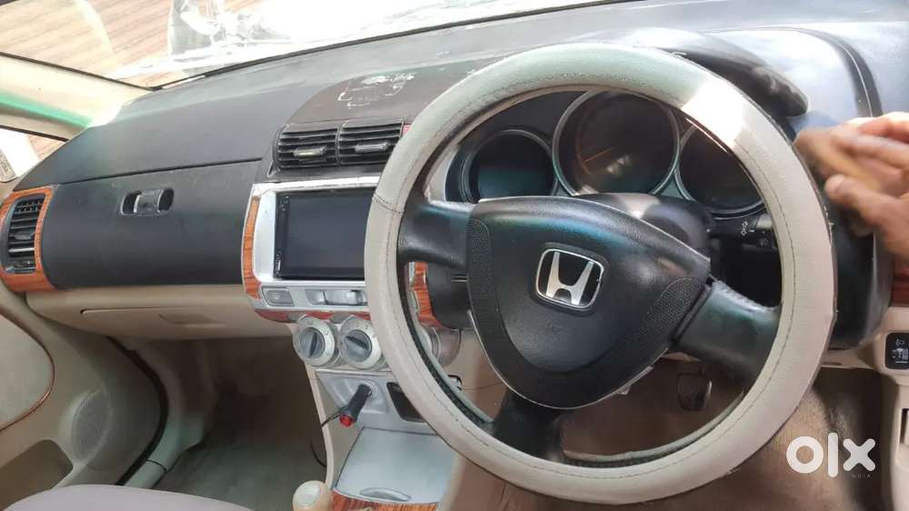 Honda City Zx (lpg+petrol)..