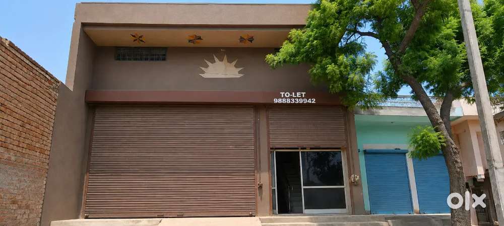 Semi constructed showroom available for rent in Jind Near SBI Bank