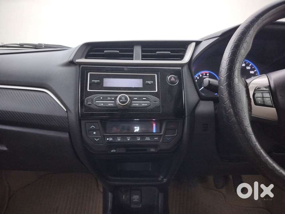 Honda Brio S Mt, 2017, Petrol