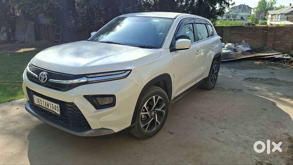 Toyota Hyryder