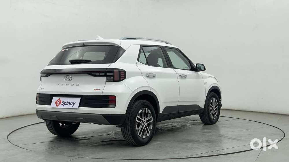 Hyundai Venue 1.0 Sx (o) Turbo Dct, 2024, Petrol