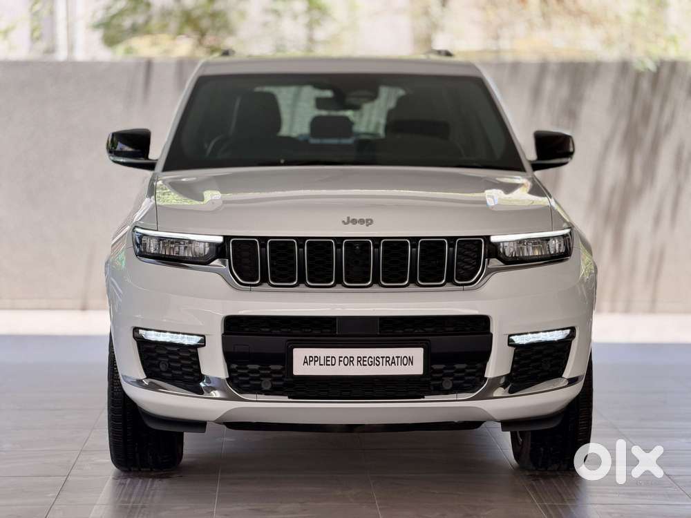 Jeep Grand Cherokee Limited (o) 4x4 At, 2025, Petrol