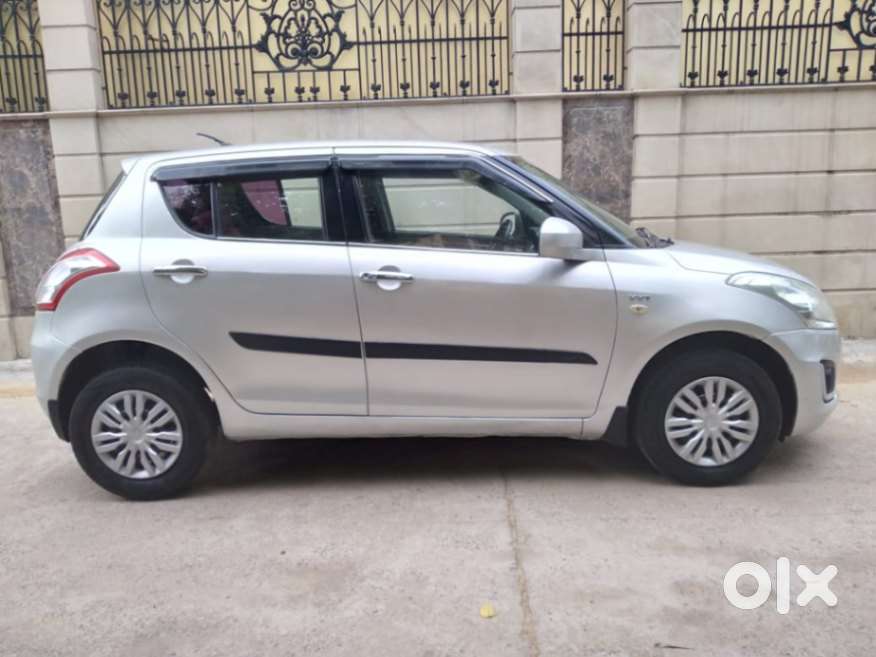 Maruti Suzuki Swift Lxi Optional-o, 2016, Petrol