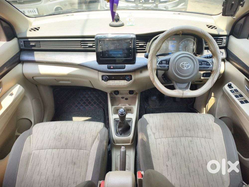 Toyota Rumion V Mt, 2024, Petrol