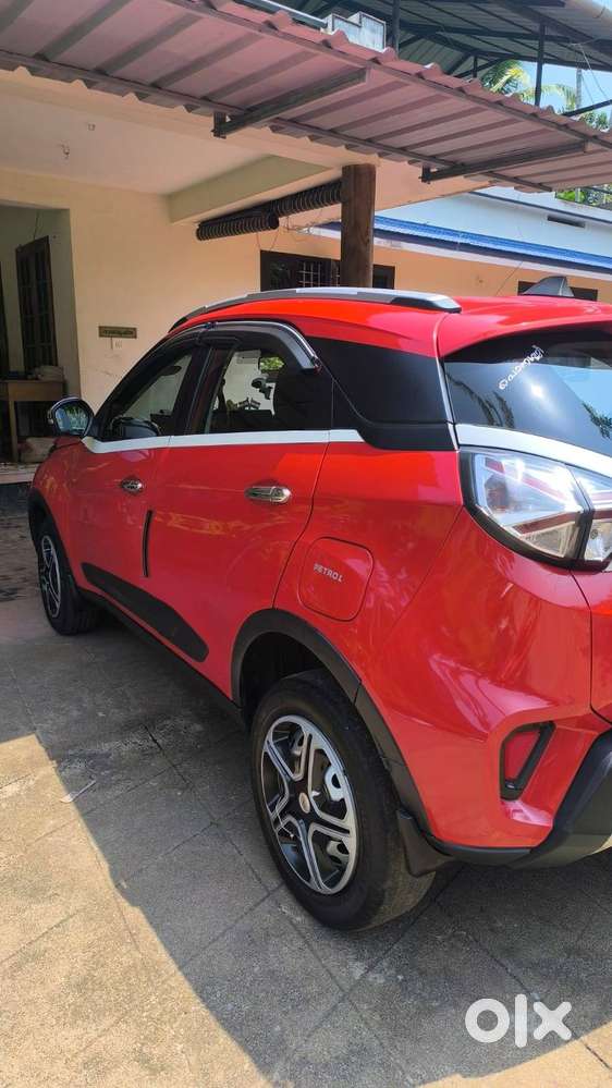 Nexon Petrol Manual 2020 Ending,  Single Owner 73000 Kms Run