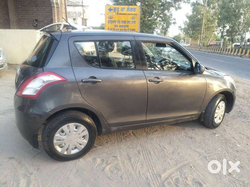 Maruti Suzuki Swift Lxi Optional-o, 2017, Petrol