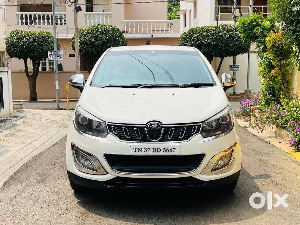 Mahindra Marazzo