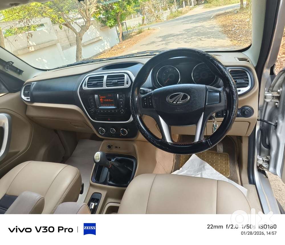 Mahindra Tuv 300 T8, 2016, Diesel