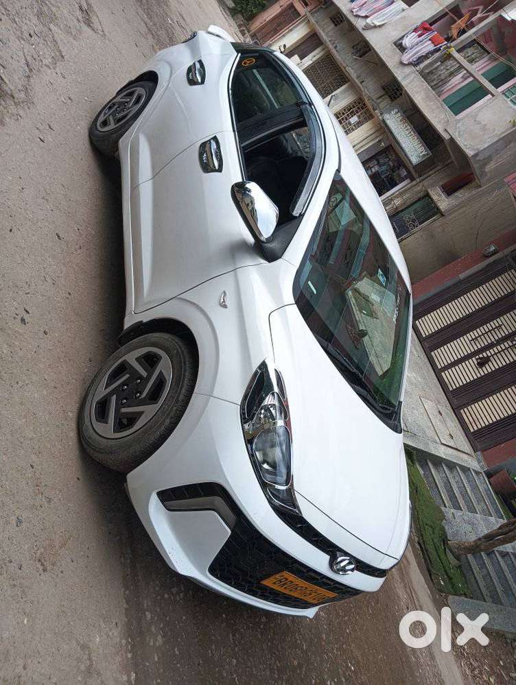 Hyundai Aura 1.2 Sx Cng, 2025, Cng & Hybrids